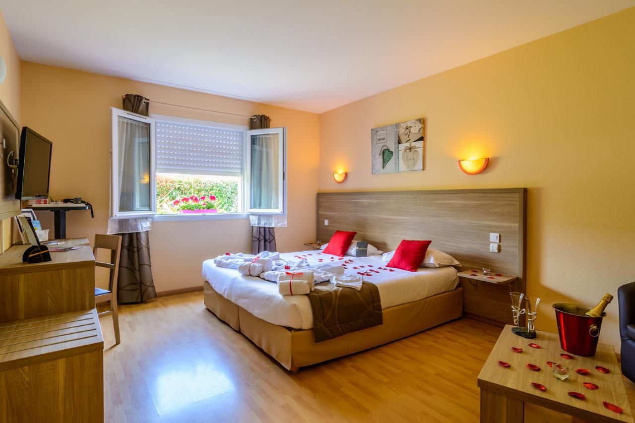 The Originals City, Hotel La Closerie, Nantes Nord การ์กเคอฟู ภายนอก รูปภาพ